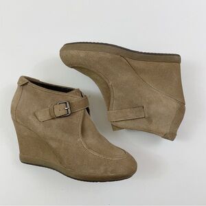 Bruno Premi Taupe Suede Wedge Ankle Boots Size 8.5
